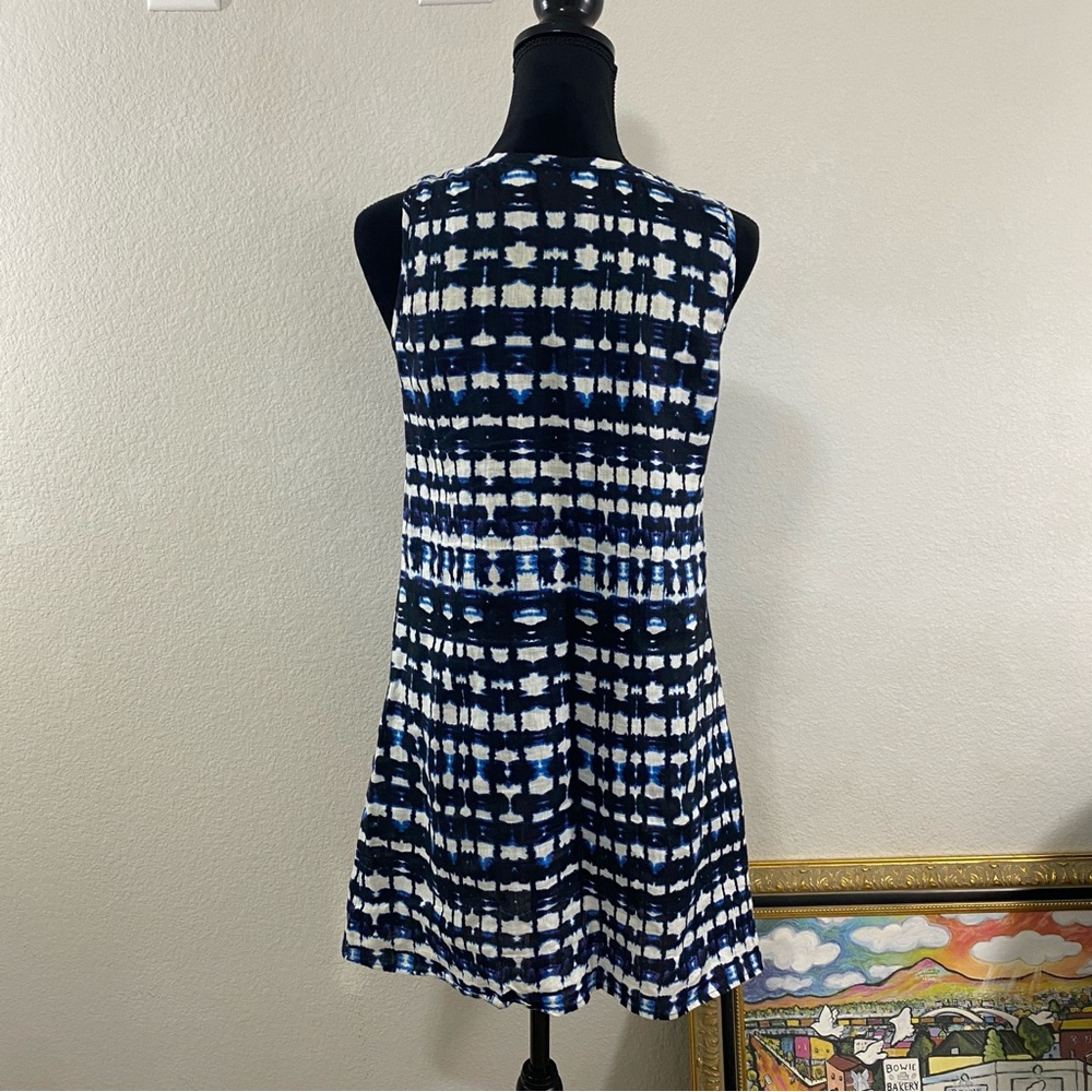 Cynthia Rowley‎ 100% Linen Sleeveless Shift Dress, Size 2, Tie Dye Blue White - Picture 3 of 4